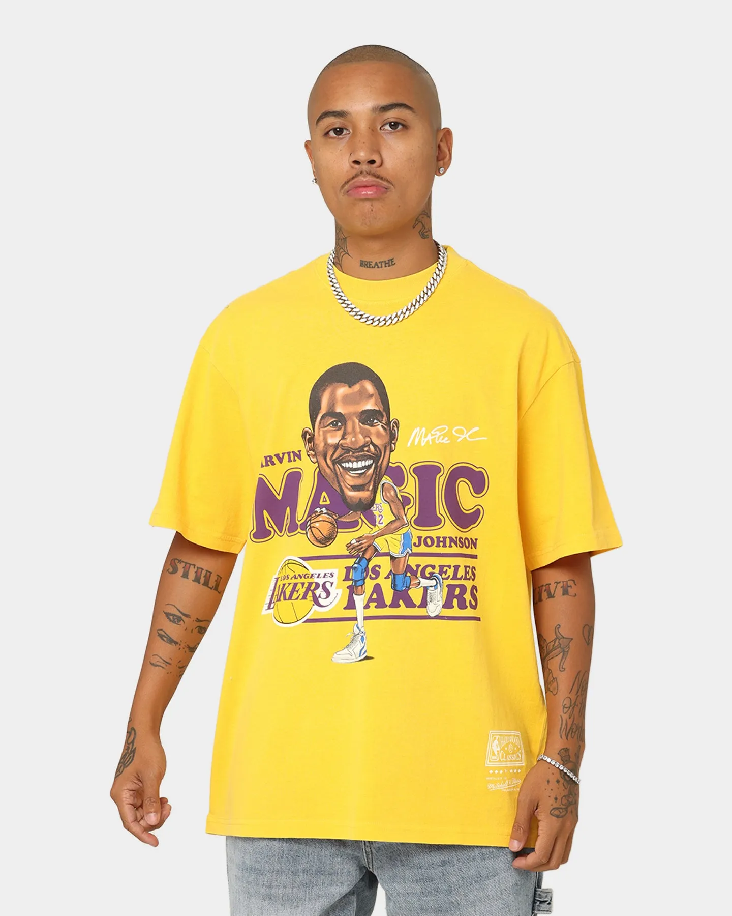 Mitchell & Ness Los Angeles Lakers Earvin "Magic" Johnson Caricature Vintage T-Shirt Faded Yellow