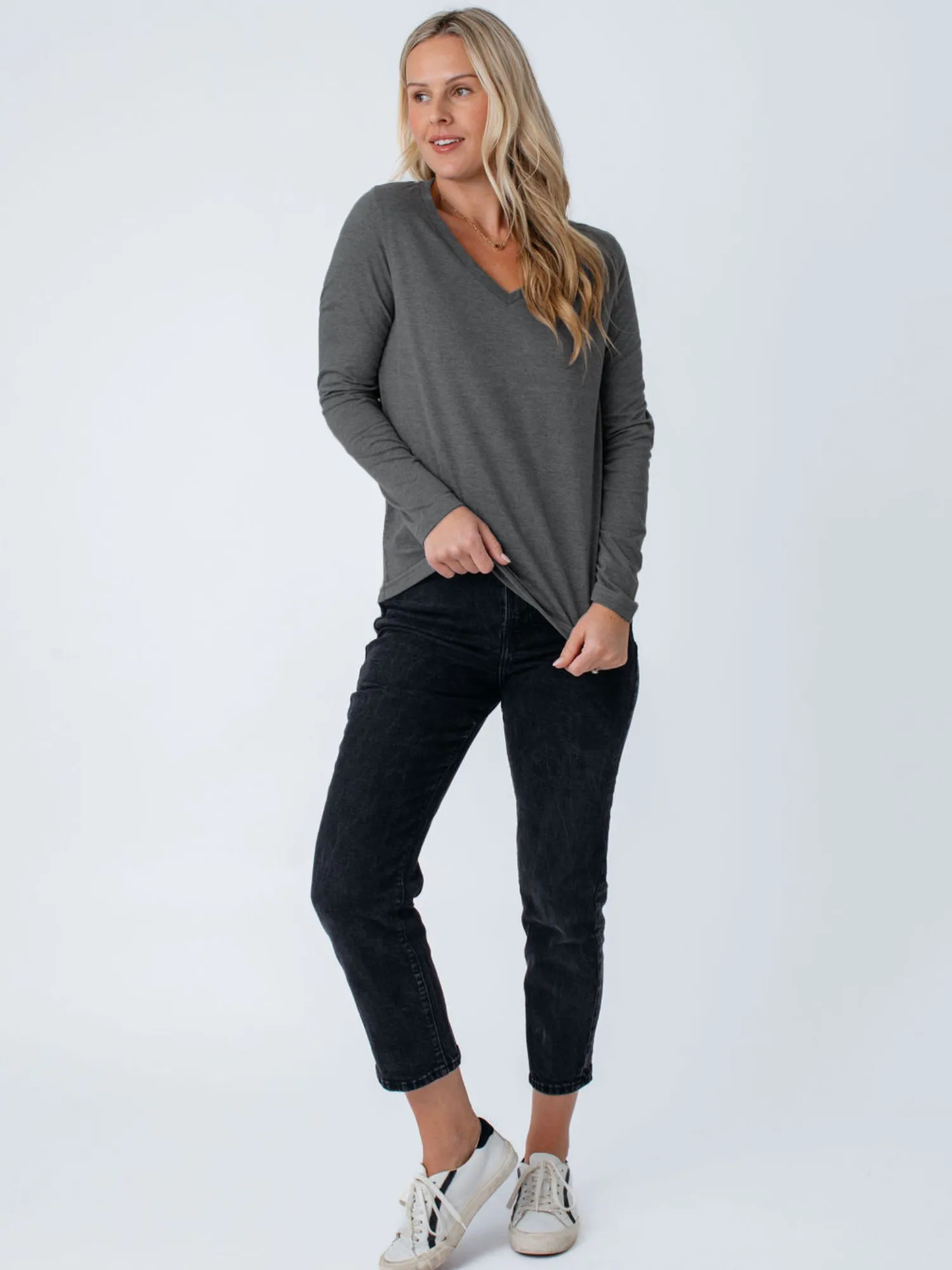 Women's Carbon Grey Long Sleeve V-Neck